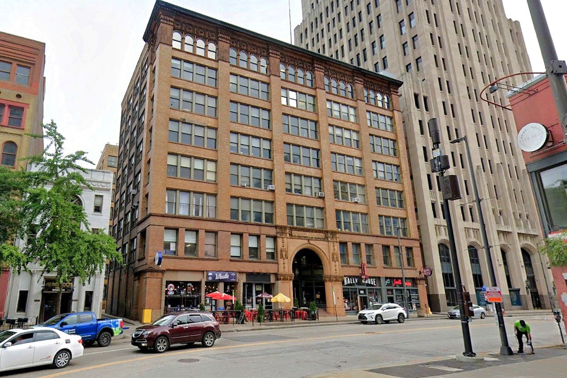 Cleveland Tech Startup NE2NE Expands into New Cleveland Headquarters