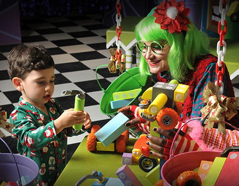 cleveland christmas things to do inventionasium Tower City Santa 